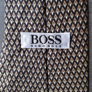 Authentic Hugo Boss Tie. 100% Silk. Hand made in ITALY.
